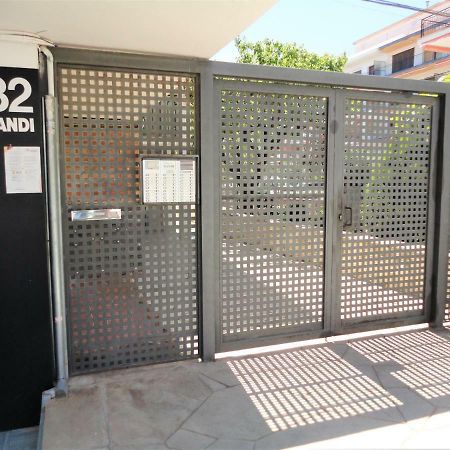 Lamoga-Sandi 4 2 Torredembarra Exterior photo
